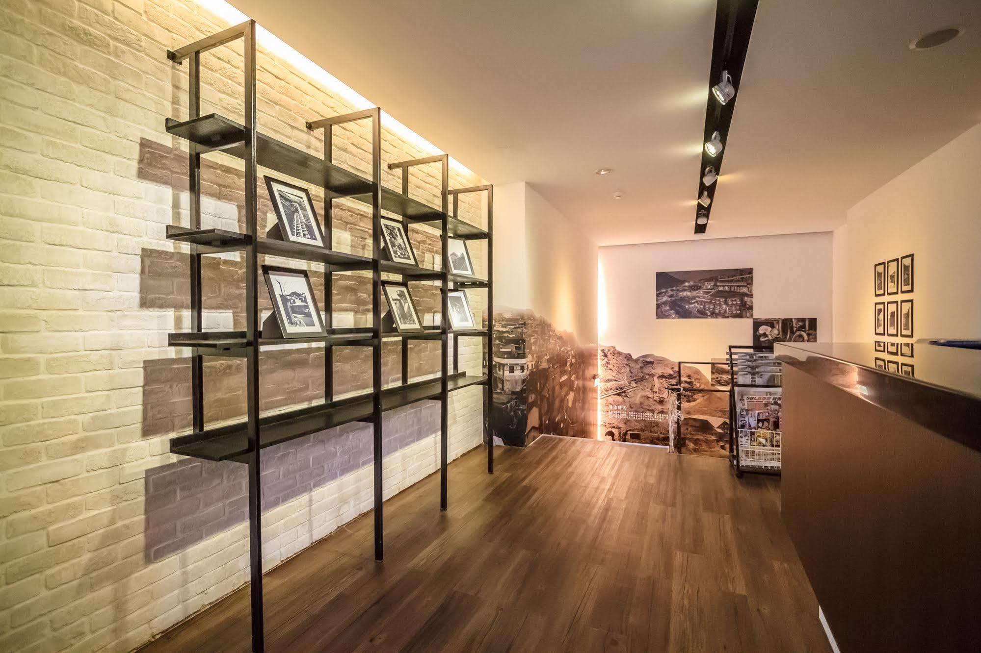 Goldmine Hotel Cửu Phần Ngoại thất bức ảnh