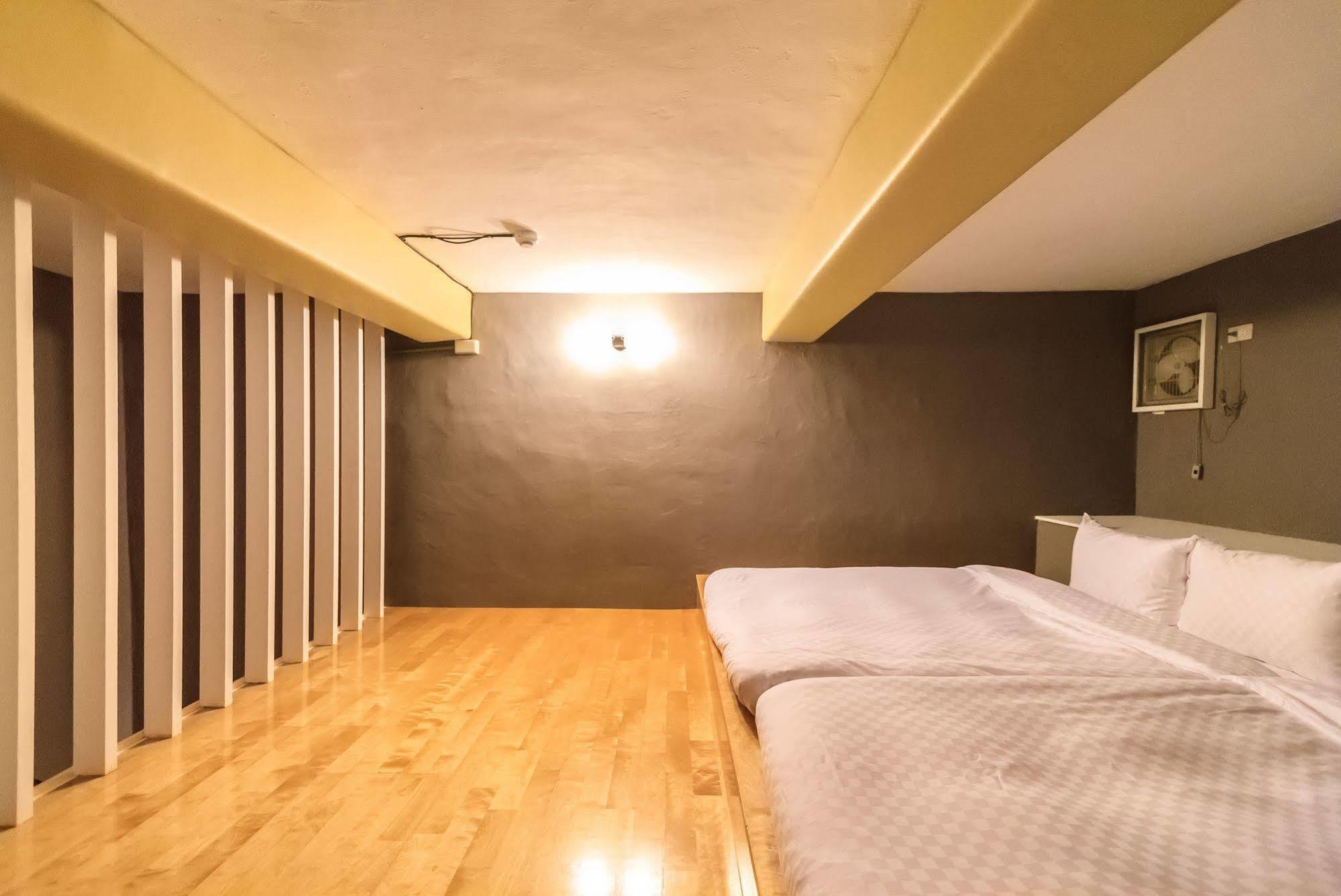 Goldmine Hotel Cửu Phần Ngoại thất bức ảnh