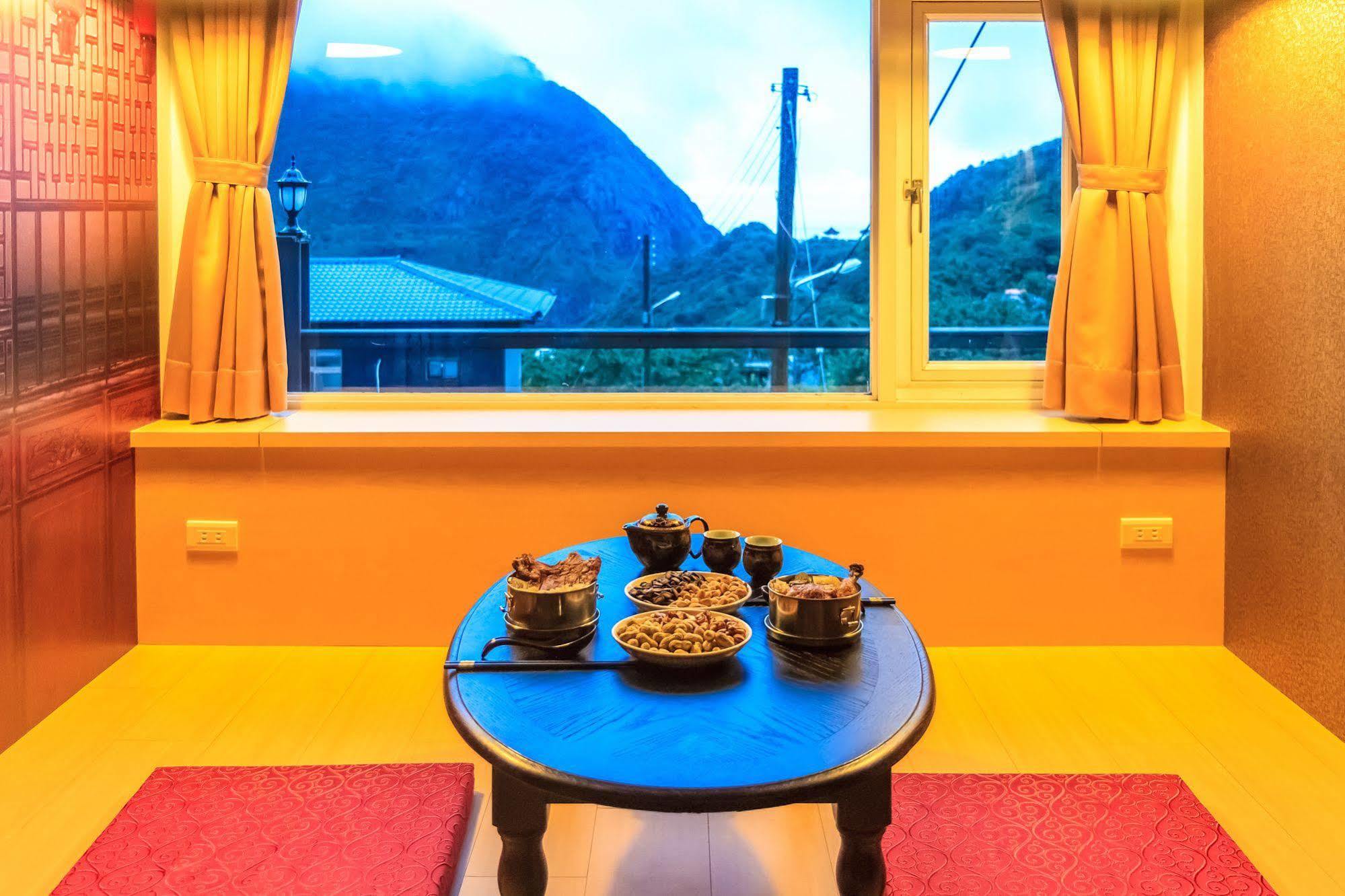 Goldmine Hotel Cửu Phần Ngoại thất bức ảnh
